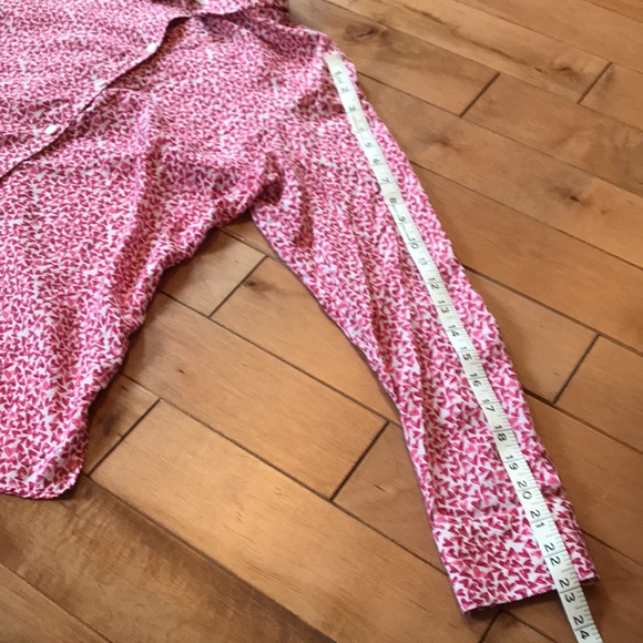 Foxcroft ❤️❤️ buttons down shirt - Picture 7 of 9